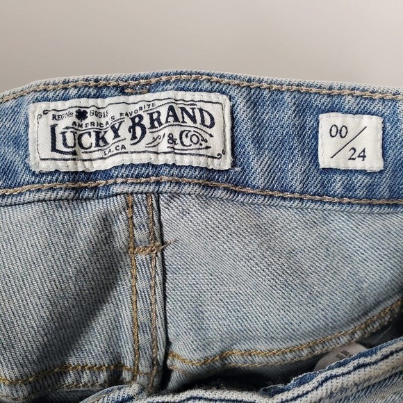 Lucky Brand Bridgette Cropped Flare Button Fly Jeans Light Wash Blue Size 00/24 - Picture 8 of 13